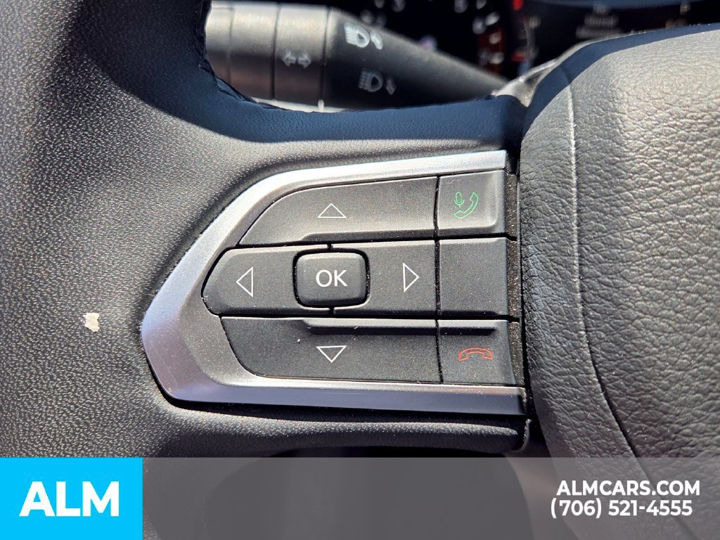 Used 2025 Jeep Compass Latitude AWD/4WD image 28