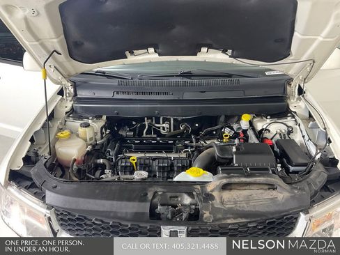 Used 2018 Dodge Journey SXT FWD image 48