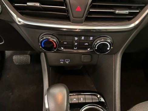 Used 2024 Buick Encore GX Preferred w/ Comfort Package image 23