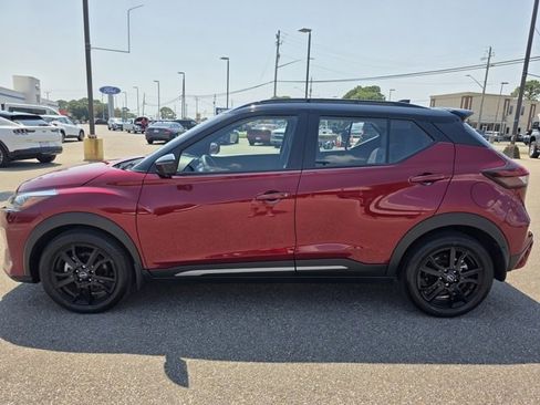 Used 2023 Nissan Kicks SR image 5