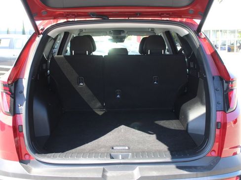 Used 2025 Hyundai Tucson SEL FWD image 10