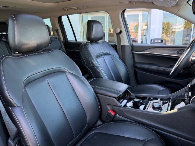 Used 2021 Jeep Grand Cherokee L Limited w/ Trailer Tow Group (B) AWD/4WD image 28