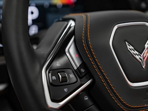 Used 2025 Chevrolet Corvette Z06 RWD image 57