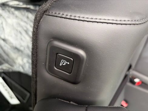 Used 2026 Hyundai Santa Fe SEL AWD/4WD image 27