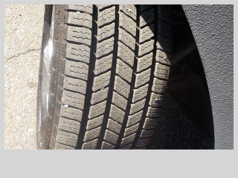 Used 2014 RAM 3500 Laramie AWD/4WD image 12