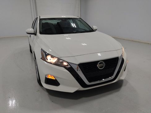 Used 2021 Nissan Altima 2.5 S FWD image 14