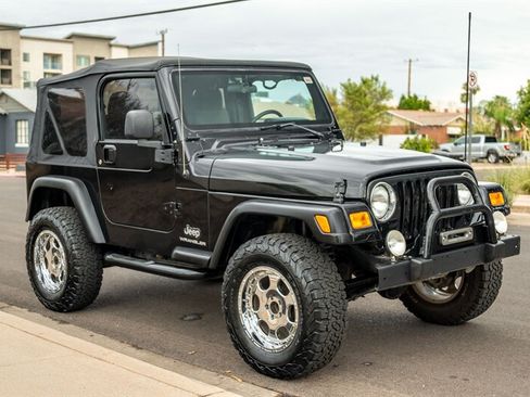 Used 2006 Jeep Wrangler X w/ Tire & Wheel Group (Ecco) AWD/4WD image 7