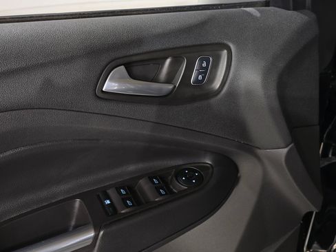 Used 2018 Ford Escape SEL image 22