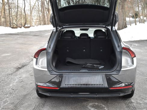 Used 2024 Kia EV6 Wind image 16