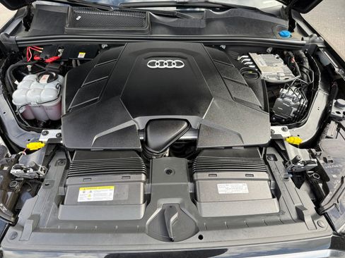 Used 2024 Audi Q7 3.0T Premium Plus AWD/4WD image 20