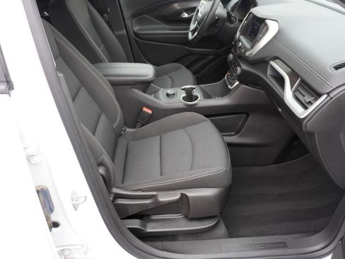 Used 2022 GMC Terrain SLE AWD/4WD image 18