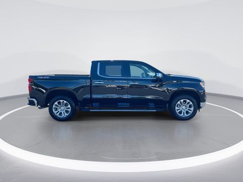 Used 2024 Chevrolet Silverado 1500 LTZ w/ LTZ Convenience Package II AWD/4WD image 10