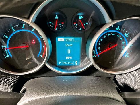 Used 2015 Chevrolet Cruze LT image 16
