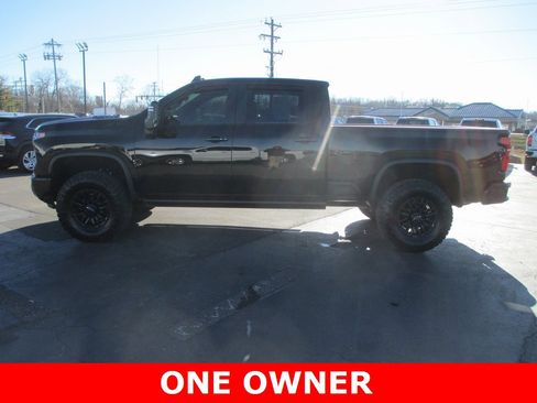 Certified 2025 Chevrolet Silverado 2500 ZR2 w/ Technology Package image 9