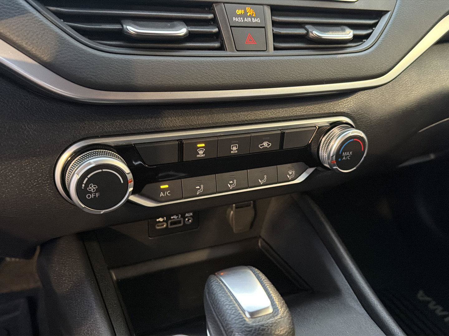 Used 2022 Nissan Altima 2.5 SV AWD/4WD image 26