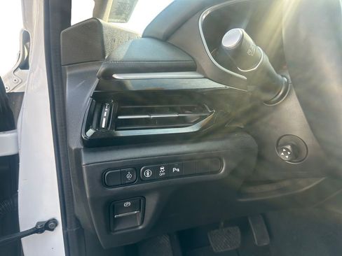 Used 2024 Acura MDX SH-AWD w/ Technology Package image 13