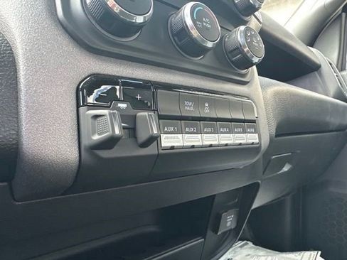 New 2024 RAM 2500 Tradesman w/ Chrome Appearance Group image 25