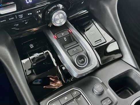 Used 2023 Acura MDX w/ Technology Package FWD image 25