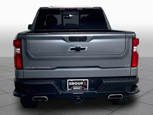 Used 2021 Chevrolet Silverado 1500 LT Trail Boss w/ LT Trail Boss Premium Package AWD/4WD image 4
