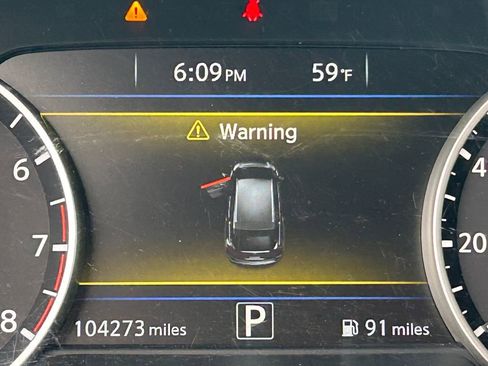 Used 2017 Nissan Murano S image 22