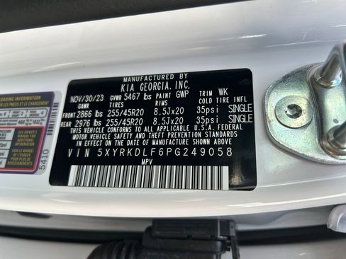 Used 2023 Kia Sorento SX image 34