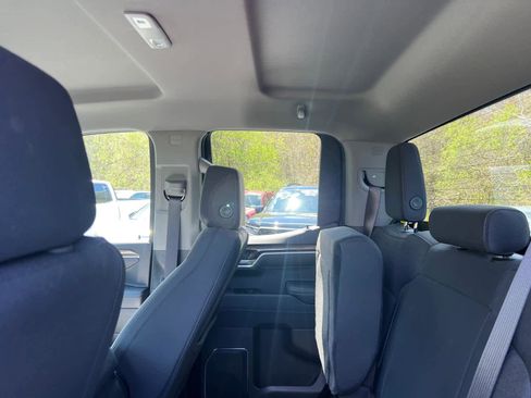 Used 2025 Chevrolet Silverado 1500 LT AWD/4WD image 29
