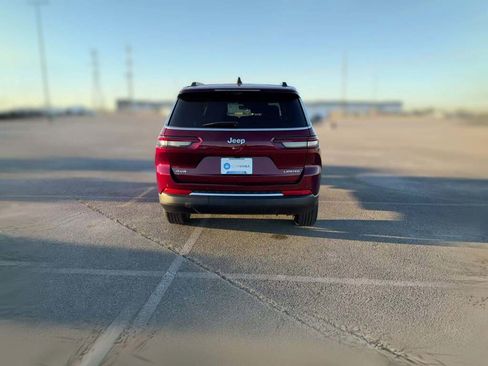 New 2025 Jeep Grand Cherokee L Limited w/ Luxury Tech Group II image 10