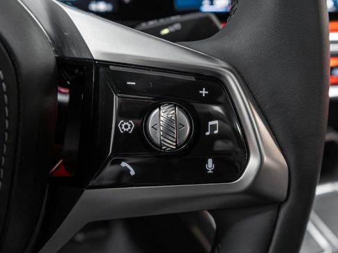 Used 2023 BMW i7 xDrive60 image 62