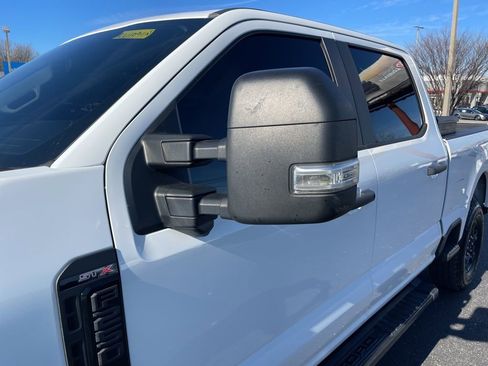 Used 2023 Ford F250 XL w/ STX Appearance Package image 6