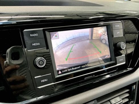 Used 2023 Volkswagen Taos S image 23