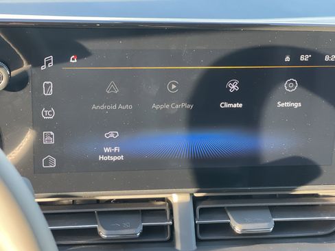 New 2025 Chevrolet Trax LT w/ Driver Confidence Package image 14