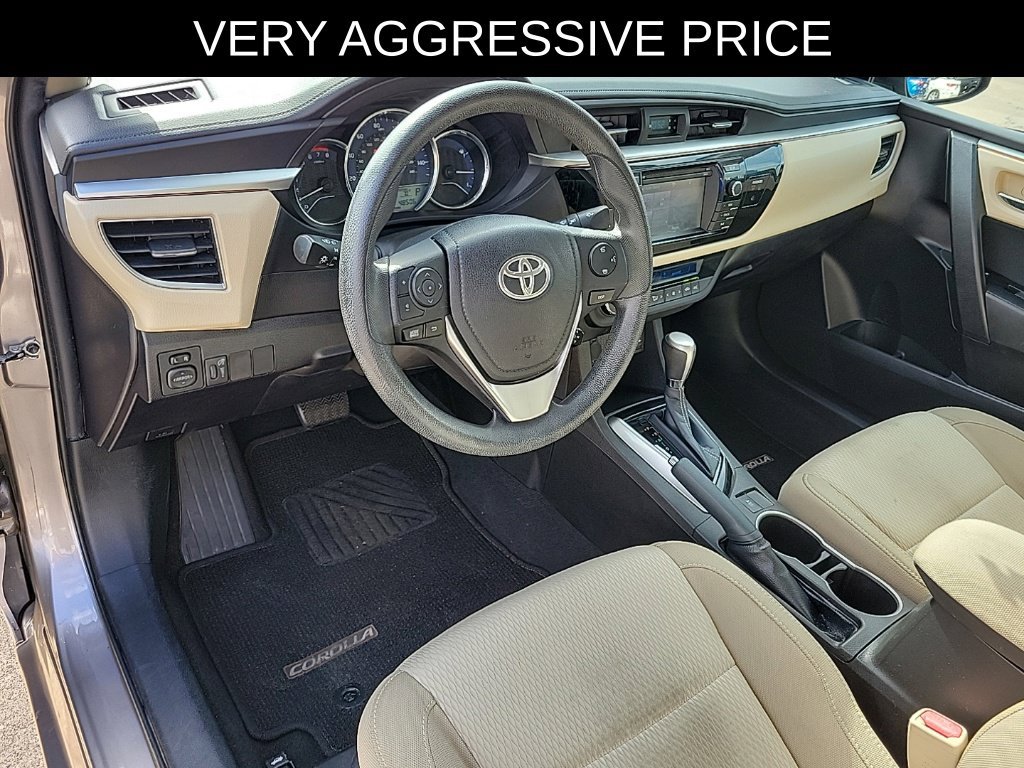 Used 2015 Toyota Corolla LE FWD image 16