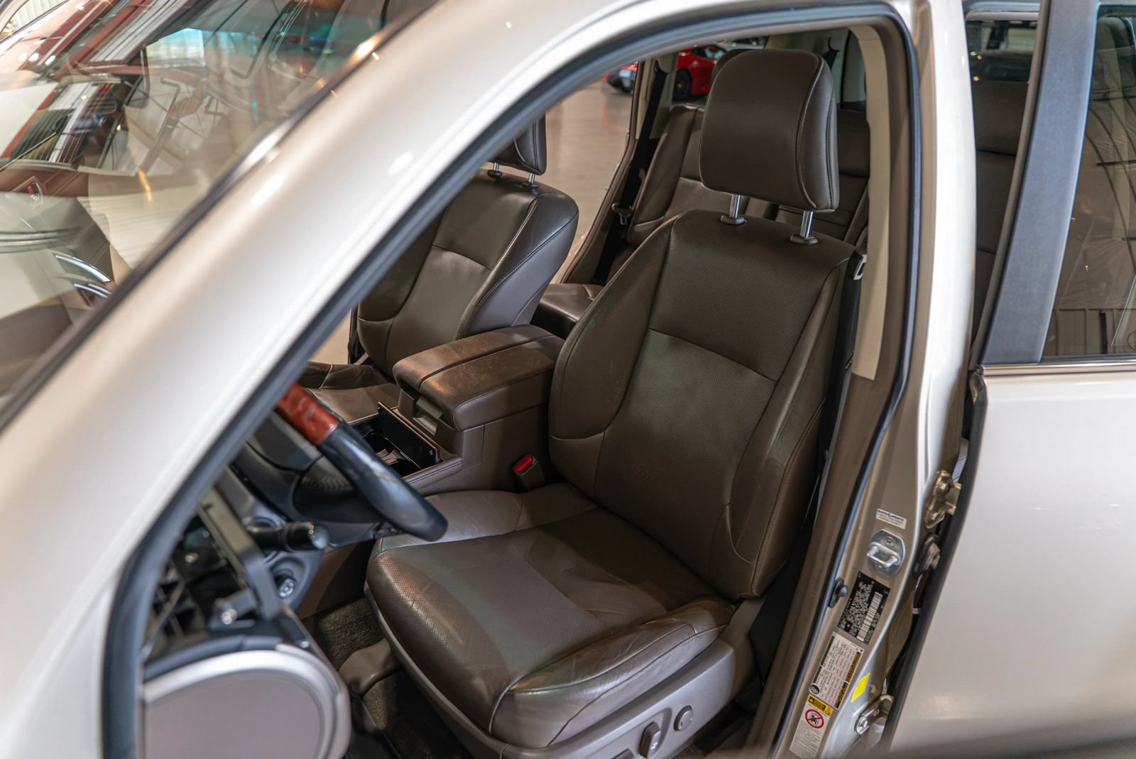 Used 2011 Lexus GX 460 w/ Convenience Pkg AWD/4WD image 37