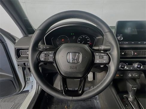 Used 2023 Honda Civic Sport image 15