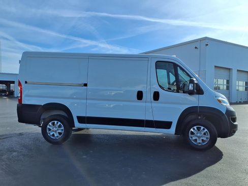 Used 2024 RAM ProMaster 3500 w/ Quick Order Package 22G SLT image 29