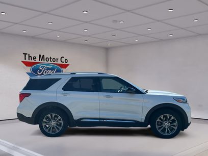 Certified 2022 Ford Explorer Limited w/ Class IV Trailer Tow Package
