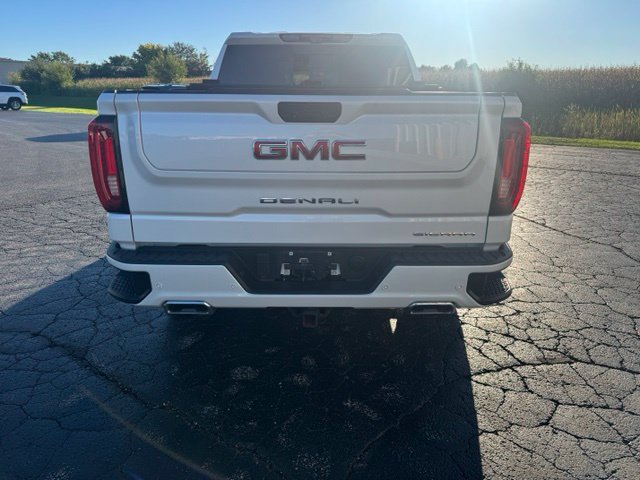 Used 2022 GMC Sierra 1500 Denali w/ Denali Reserve Package AWD/4WD image 4