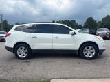 Used 2011 Chevrolet Traverse LT image 5
