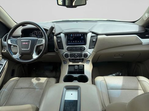Used 2019 GMC Yukon XL SLT w/ Open Road Package RWD image 19