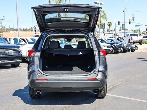 Certified 2022 Toyota RAV4 XLE FWD image 26