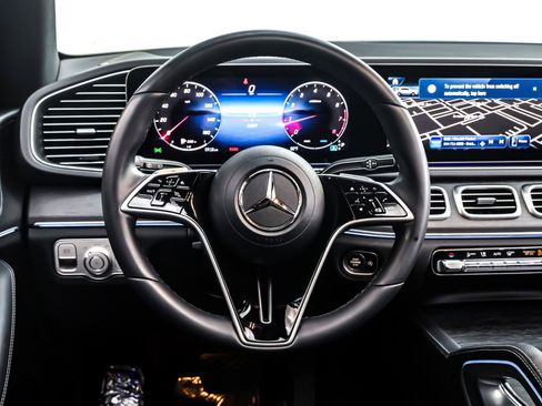 Certified 2025 Mercedes-Benz GLE 350 4MATIC image 19