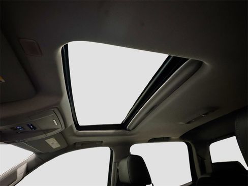 Used 2017 GMC Sierra 1500 SLT image 27