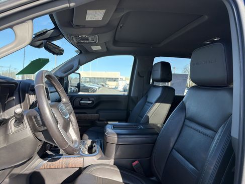 Certified 2020 GMC Sierra 2500 Denali w/ Denali Ultimate Package image 10
