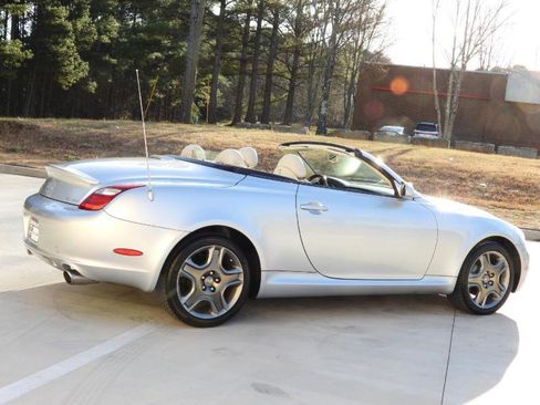 Used 2006 Lexus SC 430 Convertible image 47