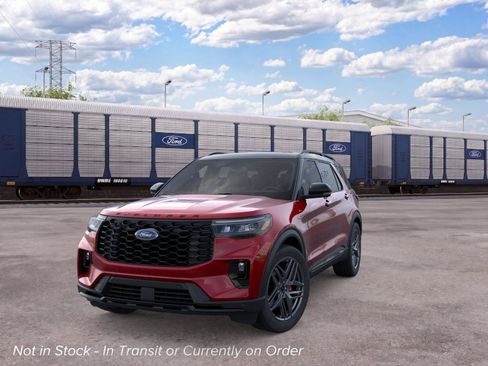 New 2026 Ford Explorer ST-Line w/ ST-Line Street Pack AWD/4WD image 2