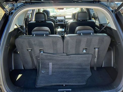 Used 2023 Kia Sorento EX w/ Panoramic Sunroof Package image 10