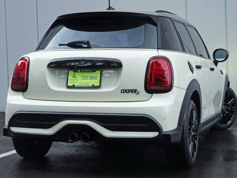 Used 2023 MINI Cooper S FWD image 4
