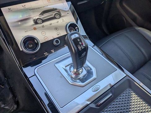Used 2020 Land Rover Range Rover Evoque S image 12