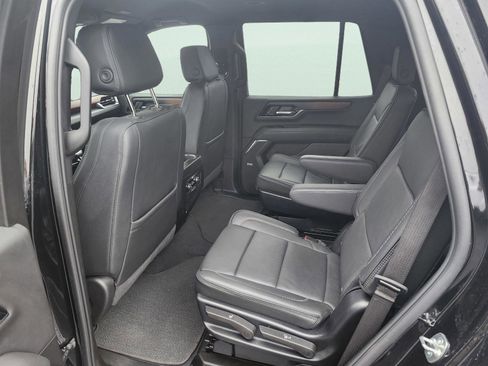 Used 2025 GMC Yukon Denali image 27