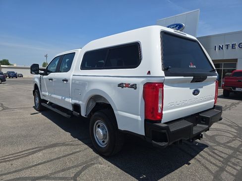 Used 2025 Ford F250 XL AWD/4WD image 8